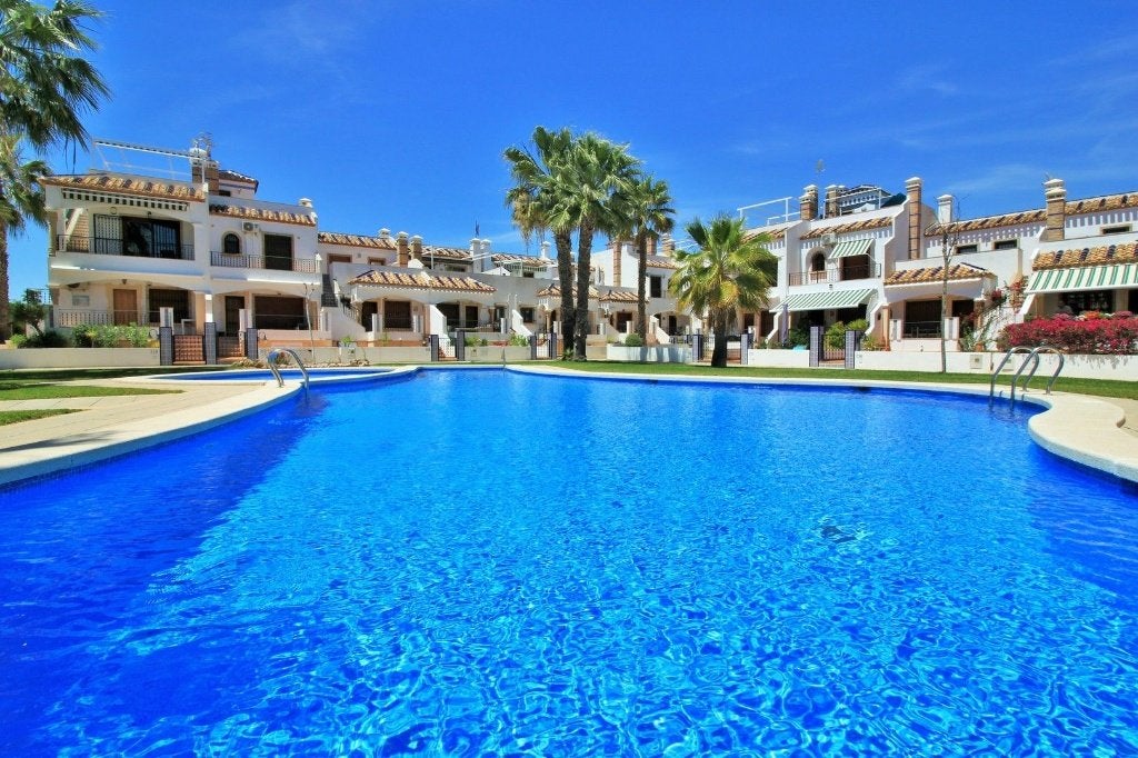 Bel appartement vue piscine à vendre Orihuela Costa, Immo, Orihuela costa alicante, Village, 2 pièces, Appartement