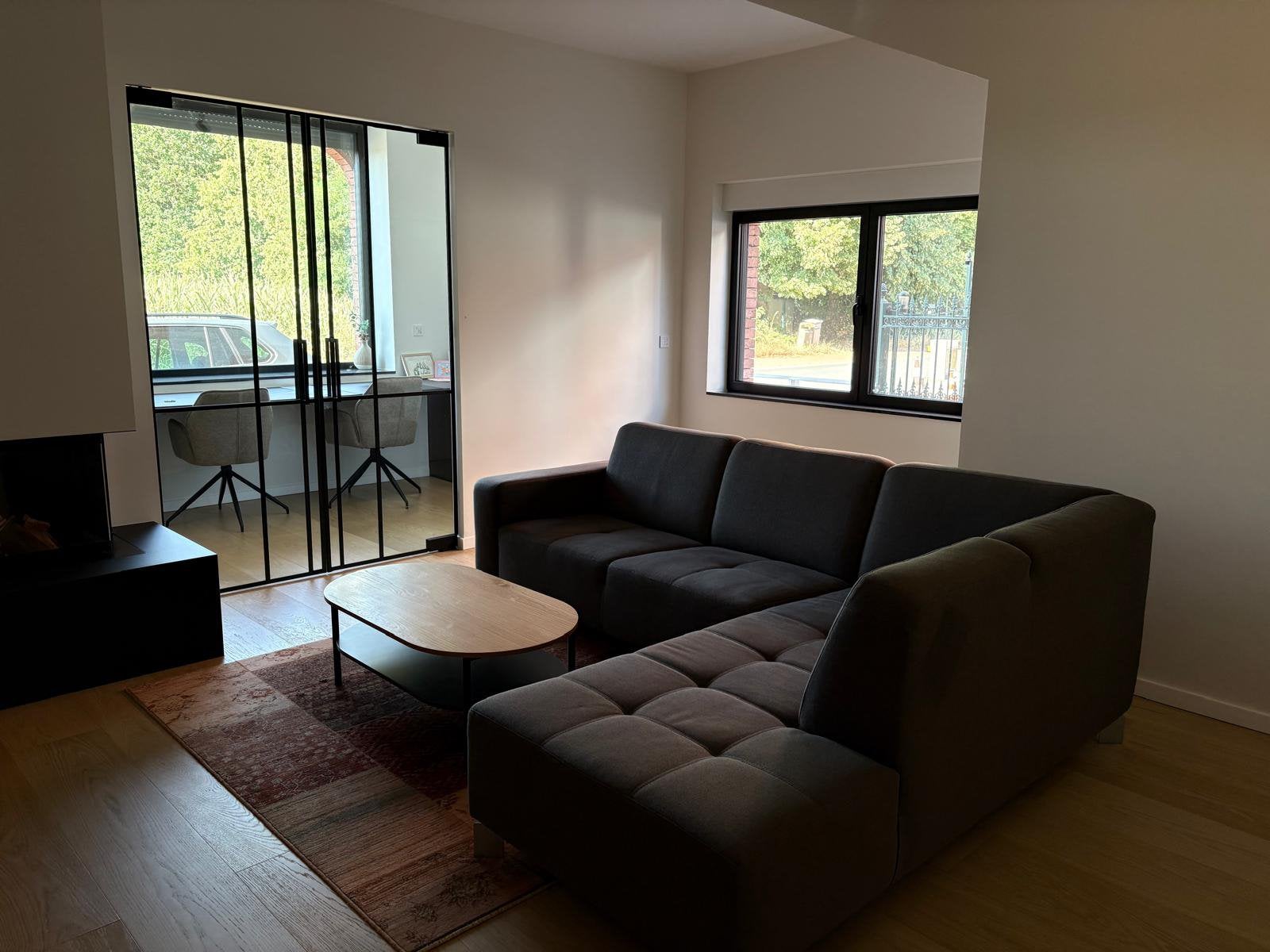 Comfortabele grijze zetel, Huis en Inrichting, Verzenden