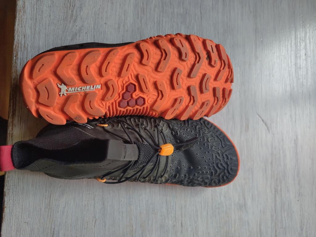 Baskets Vivo barefoot esc 37, Ophalen, Overige kleuren, Sportschoenen, AUTRE