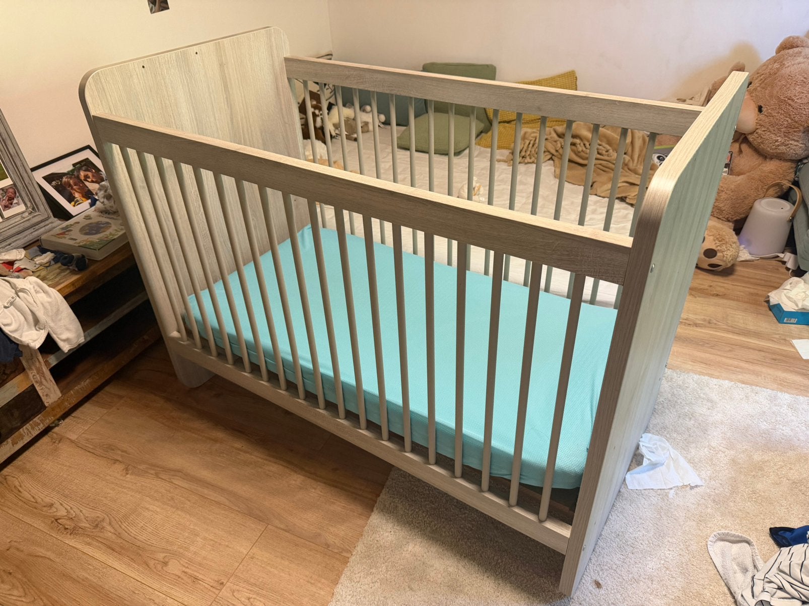 Lit cots bébé + matelas, Enfants & Bébés, Enlèvement, Utilisé, Garçon ou Fille
