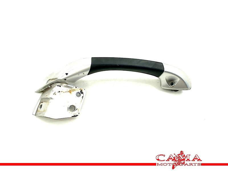 HANDGREEP LINKS MP3 500 ie Sport 2013-2015 (VIN: ZAPM681), Dhr. S. di Majo, Gebruikt, Info@cama-motorparts.nl, P.J. Troelstraweg 8 8
3144 CX  MAASSLUIS, NL