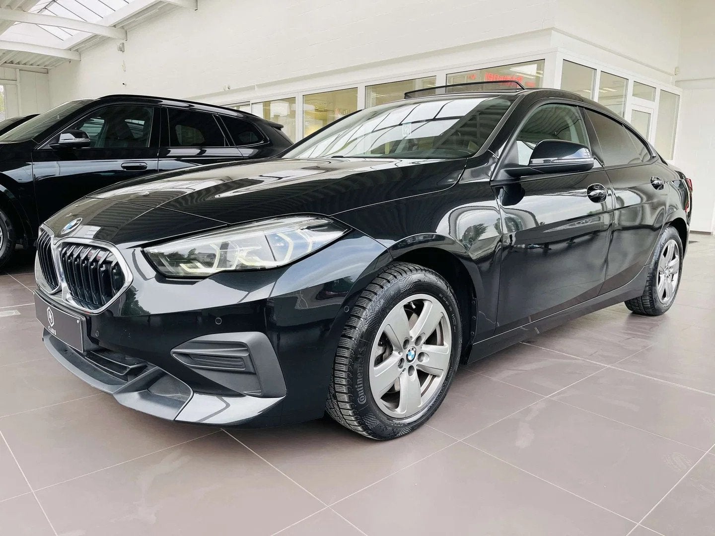 BMW 2 Serie 218 GC iA * GARANTIE + TOIT PANO + LED + GPS PRO, Auto's, 4 deurs, Lichtsensor, Gebruikt, Euro 6