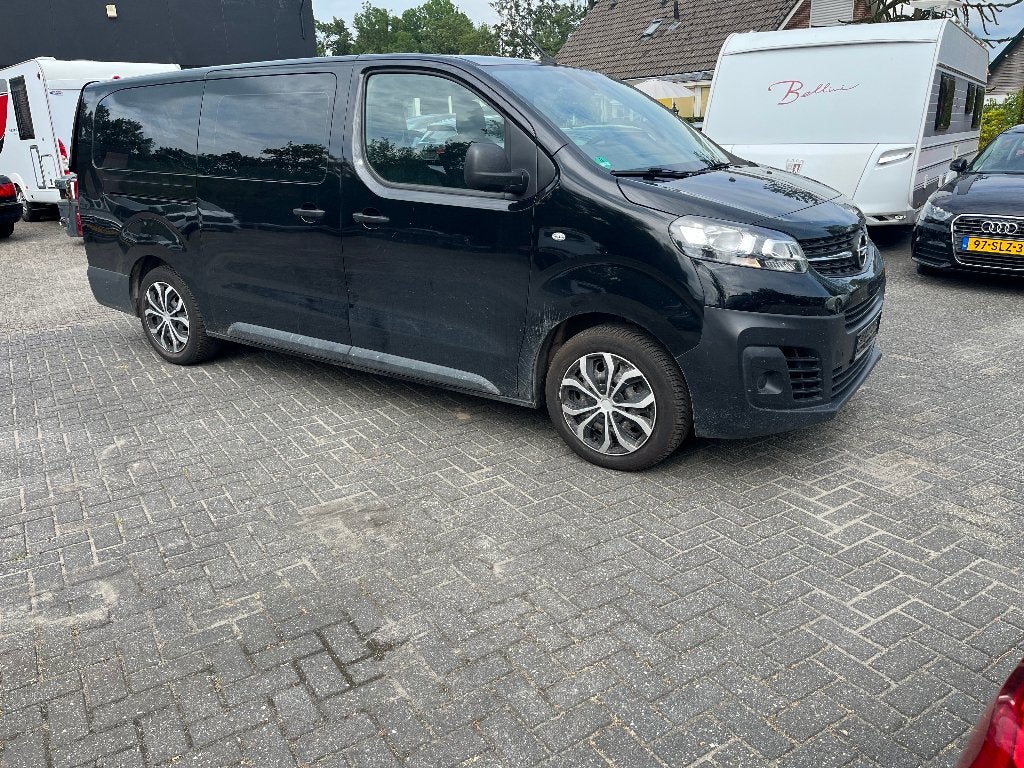 Opel vivaro 2.0 CDTI LANG 9 PERSOONS SCHADEAUTO, Autos, Vivaro, Euro 6, Entreprise, Boîte manuelle