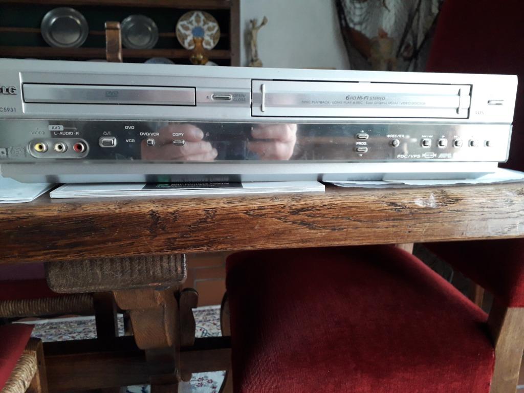 DVD player/ VIDEO cassettes recorder LG DVC5931, Audio, Tv en Foto, DVD spelers, Ophalen, Niet werkend, Dvd-speler, LG