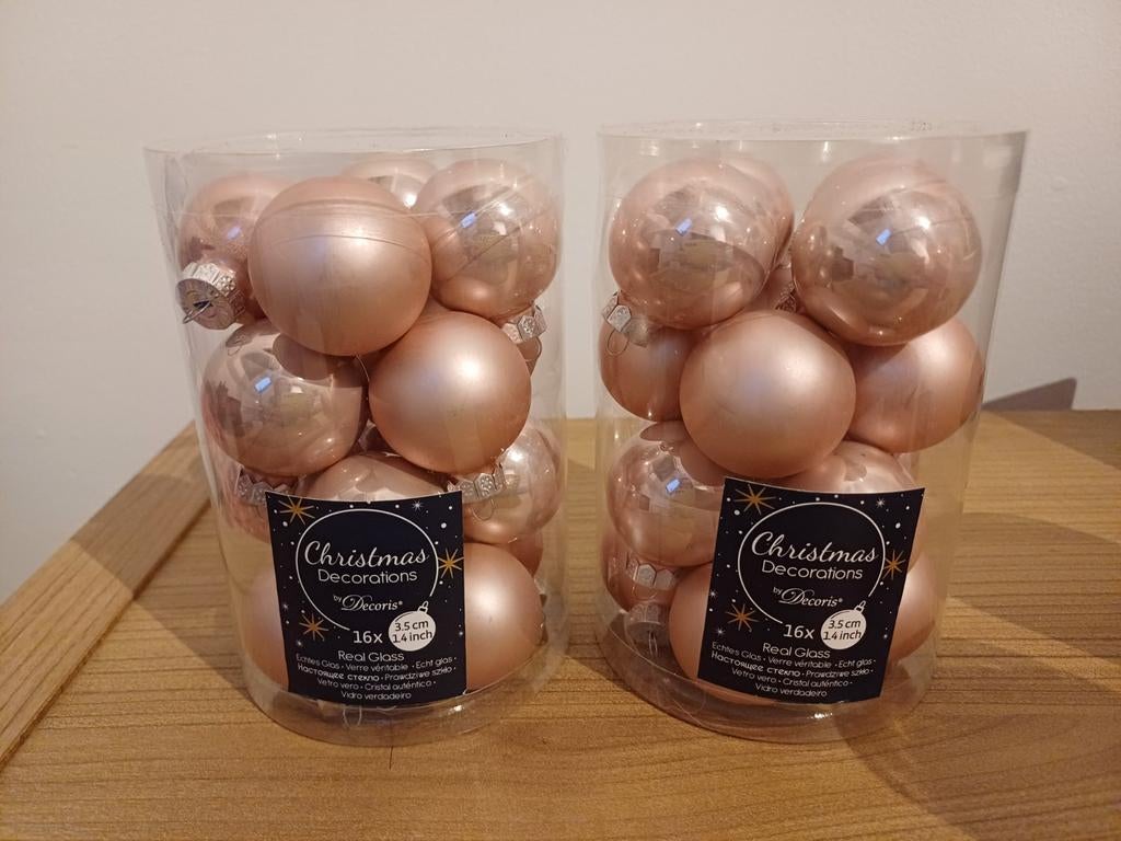 Nieuwe roze kerstballen, Diversen, Kerst, Ophalen of Verzenden, Nieuw