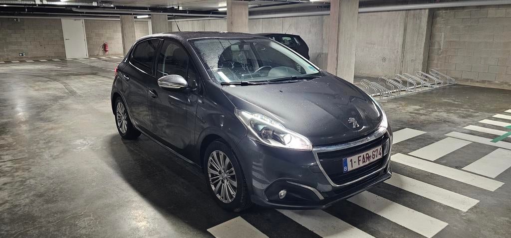 Peugeot 208 bj2016 1.2 benzine, Autos, Seat, Particulier, Essence, Achat