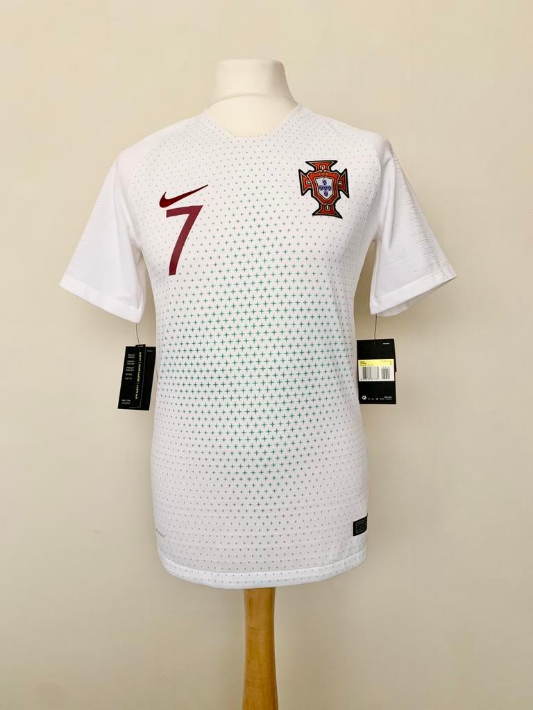 Portugal 2018-2019 Away Ronaldo Nike Vaporknit player shirt, Taille S, Enlèvement ou Envoi, Neuf, Maillot