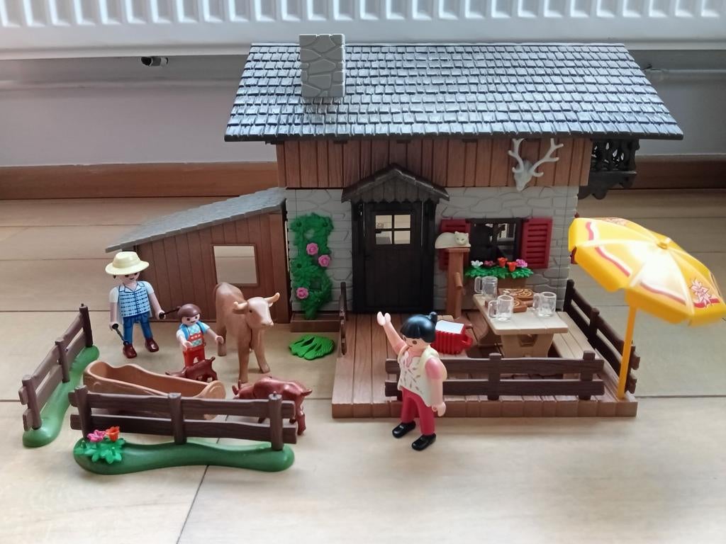 Playmobil 5422: Berghut (S5/3), Kinderen en Baby's, Speelgoed | Playmobil, Ophalen of Verzenden, Gebruikt