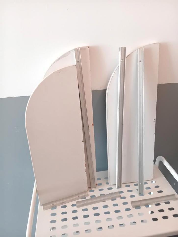 🇸🇪 Ikea Lot 3 étagères d'angle aluminum + rangement bure, 25 à 50 cm, Enlèvement, Utilisé, Autres matériaux
