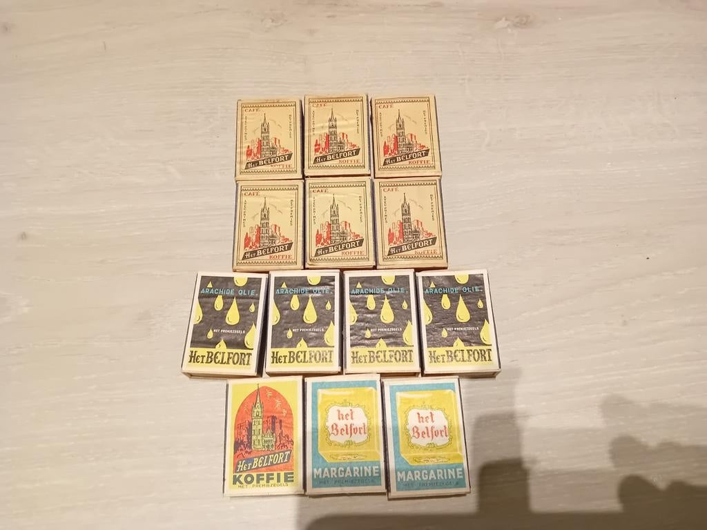 Oude vintage luciferdoosjes Belfort koffie Gent, Ophalen of Verzenden, Zo goed als nieuw