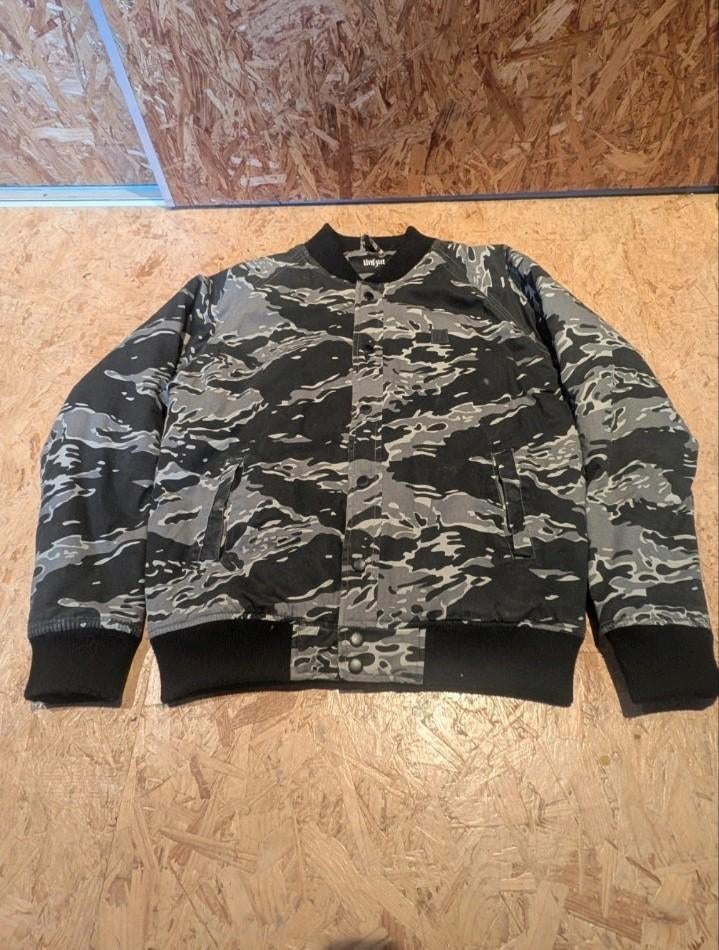 Veste Ünkut camouflage intérieur orange – style bombers, Enlèvement ou Envoi, Comme neuf, Orange