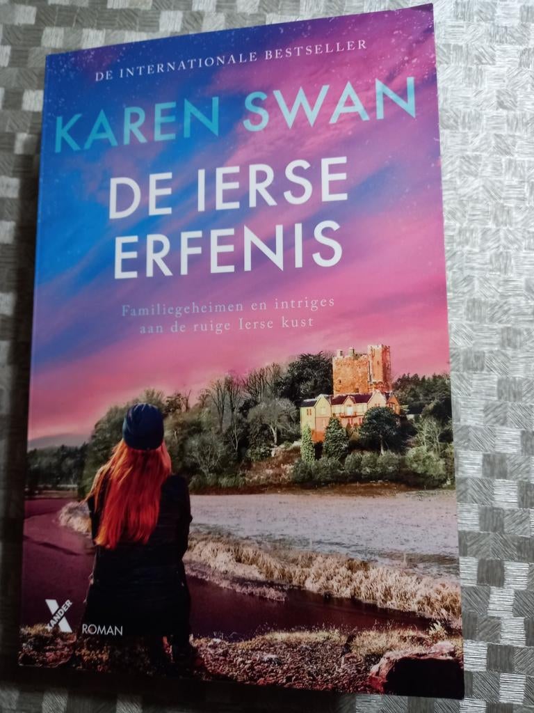 De Ierse erfenis. Karen Swan, Enlèvement ou Envoi, Comme neuf