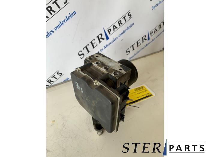 Pompe ABS d'un Mercedes Sprinter, 3 mois de garantie, Utilisé, -, -
