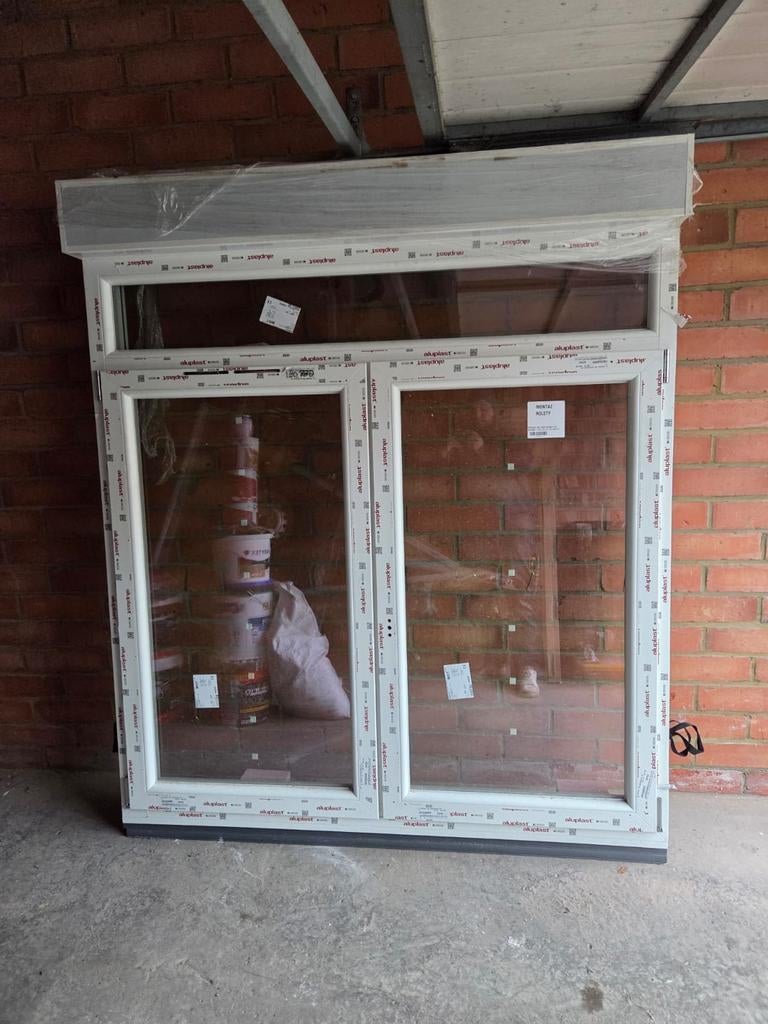 Châssis PVC neuf avec volets roulants électriques, Bricolage & Construction, Châssis & Portes coulissantes, Synthétique, Enlèvement