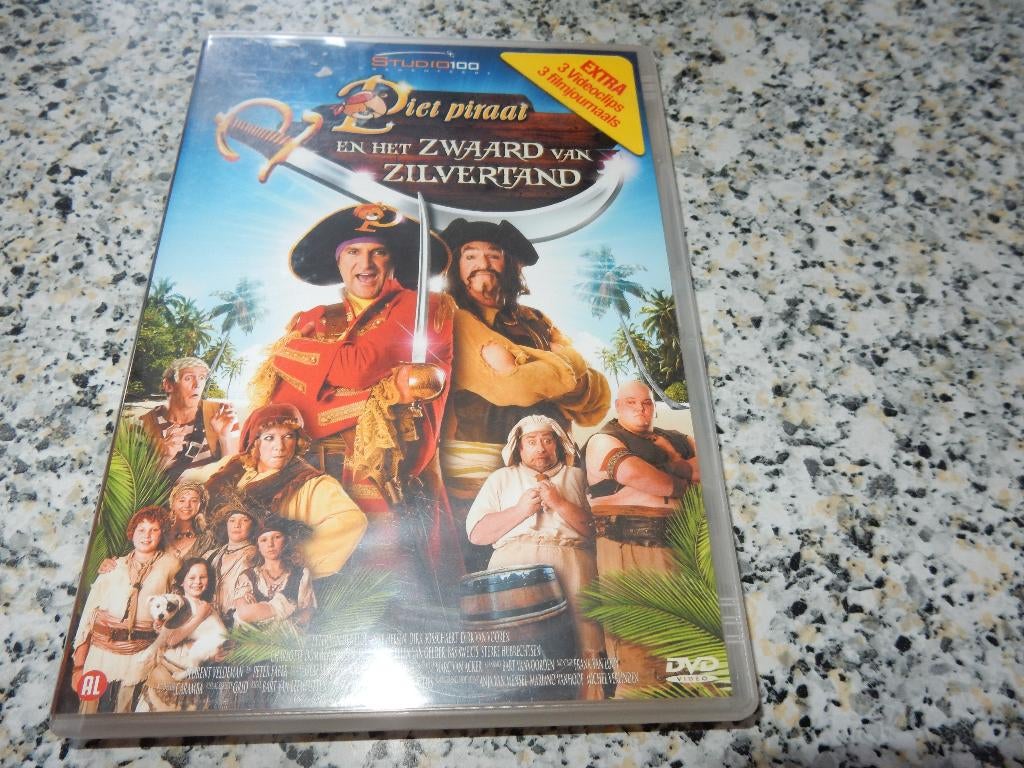 nr.2381- Dvd: piet piraat en het zwaard van zilvertand, Tous les âges, Enlèvement ou Envoi, Aventure, Film