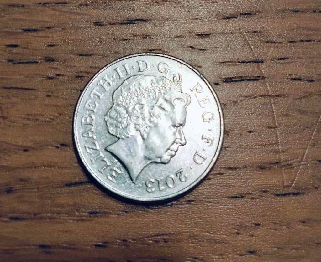 Munt ten pence verenigd koninkrijk 2013, Enlèvement