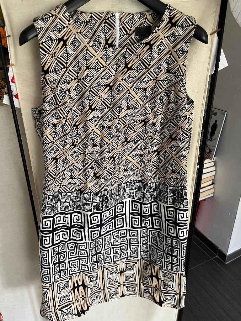 Kleedje giovane, Kleding | Dames, Giovane, Ophalen of Verzenden, Maat 42/44 (L), Wit