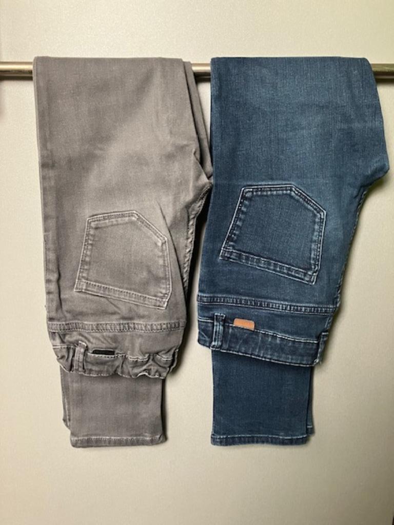 maat 152    2x jeans grijs en blauw     JBC, Enfants & Bébés, Vêtements enfant | Taille 152, Pantalon, Enlèvement ou Envoi, JBC