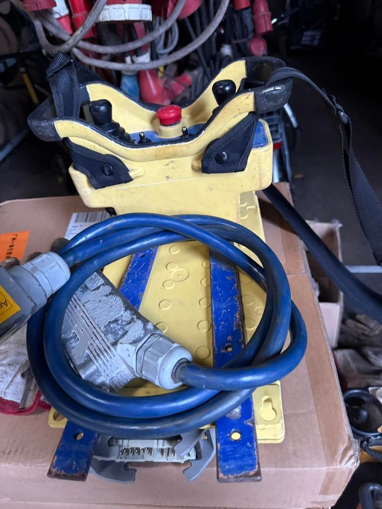 Bouwkranen Service / Onderhoud / Herstellingen / Onderdelen, Diensten en Vakmensen