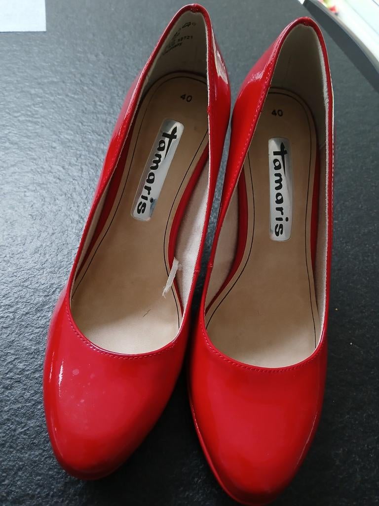 Damesschoenen Tamaris, maat 40, rood, Tamaris, Ophalen of Verzenden, Zo goed als nieuw, Schoenen met hoge hakken