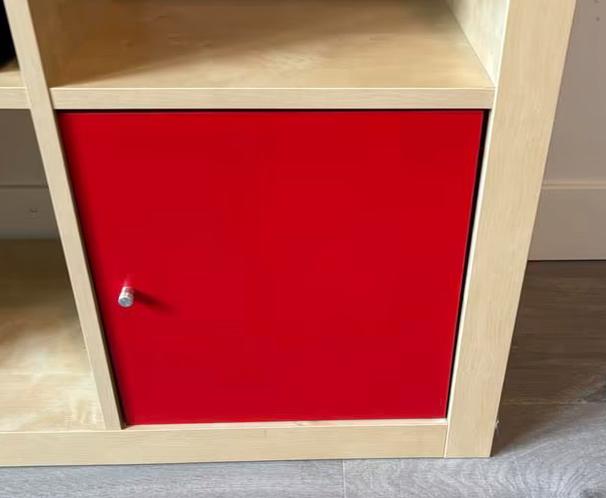 Ikea kallax inzet met deur rood, Huis en Inrichting, Ophalen, Gebruikt