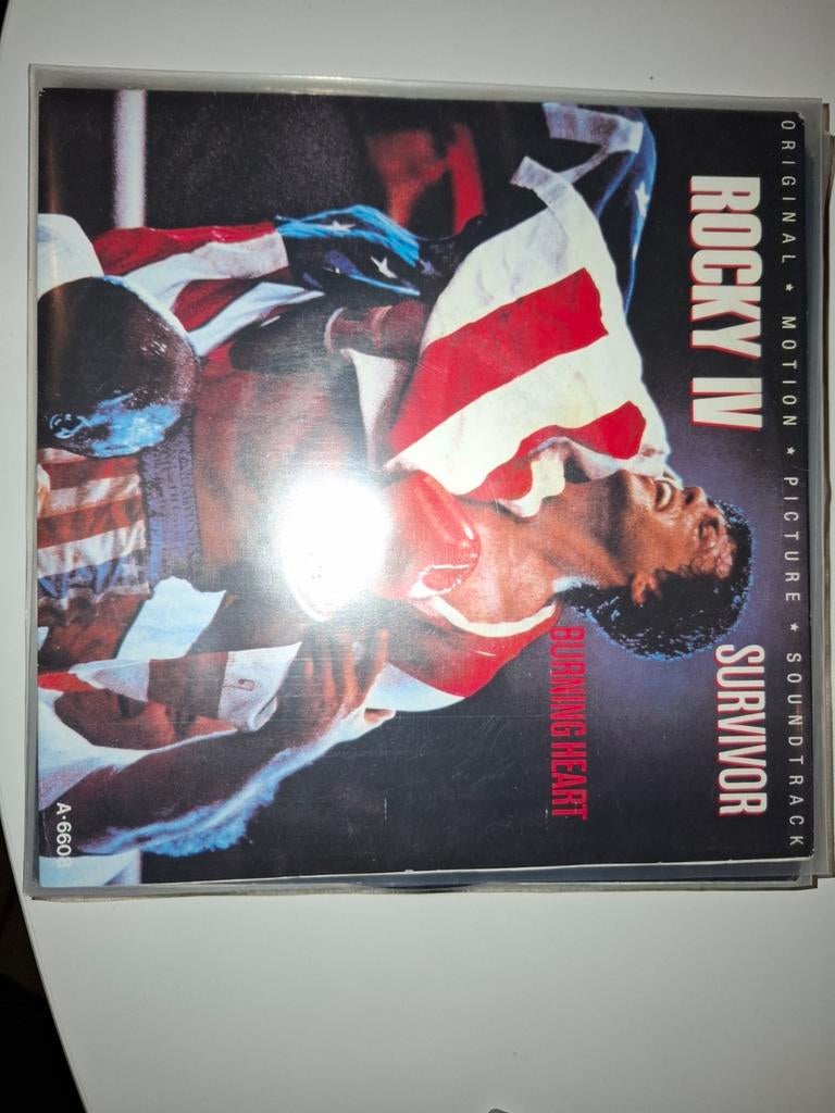 Survivant : Burning Heart (Rocky 4), Envoi, Comme neuf