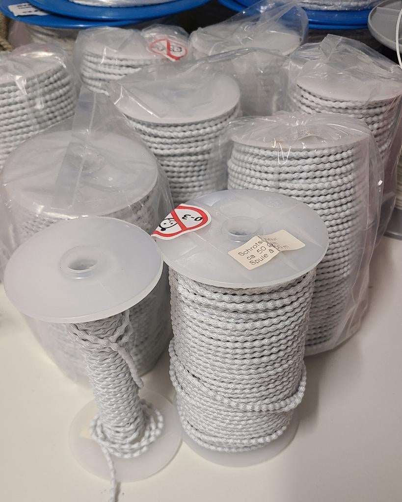Accessoiresgordijnen, Enlèvement