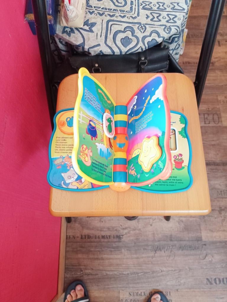 Le livre enchanté vtech, Enfants & Bébés, Enlèvement, Utilisé