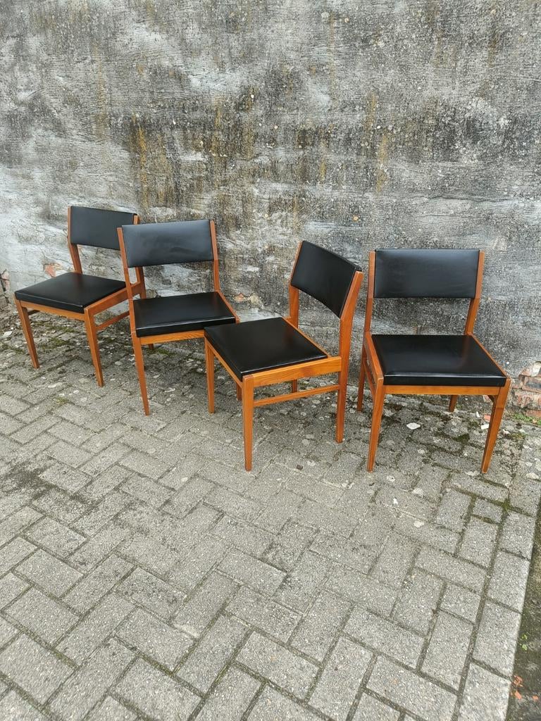 Vintage set van 4 stoelen Peter de Bruyne voor V-vorm, Enlèvement