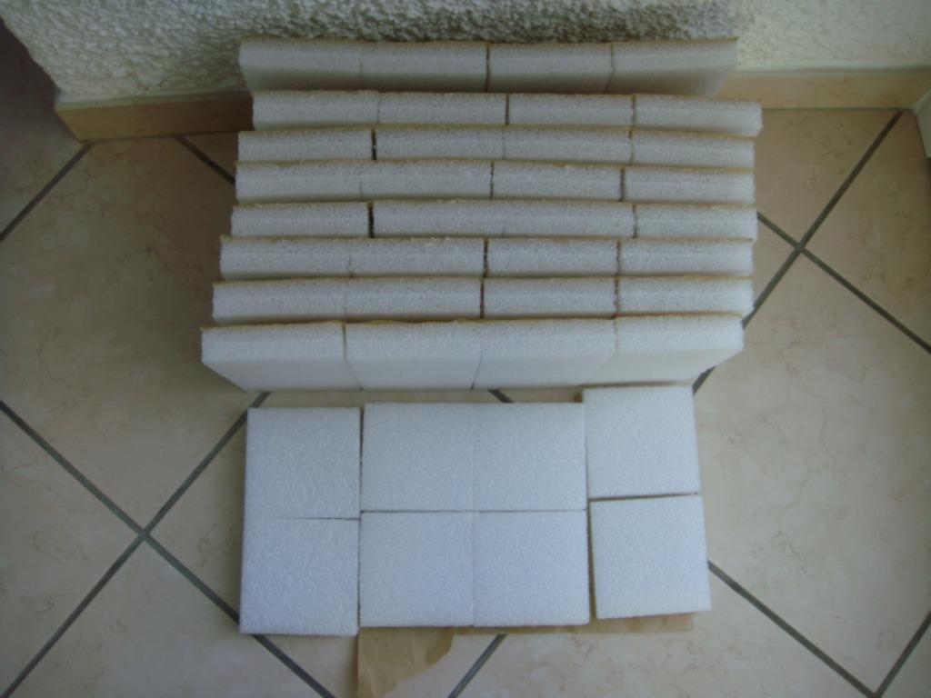 Plot. Mousse de protection "Auto collante". Epaisseur 2,5cm., Hobby en Vrije tijd, Knutselen, Nieuw, Overige typen, Ophalen of Verzenden