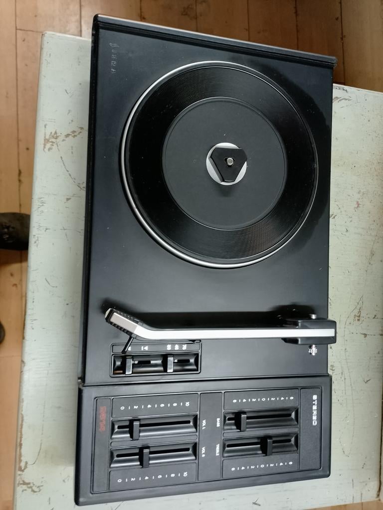 Platenspeler siera, Enlèvement, Tourne-disque