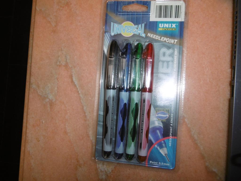 4 nieuwe pennen unixline point 0.5 mm, Verzamelen, Pennenverzamelingen, Ophalen of Verzenden, Nieuw, Fineliner, Overige merken