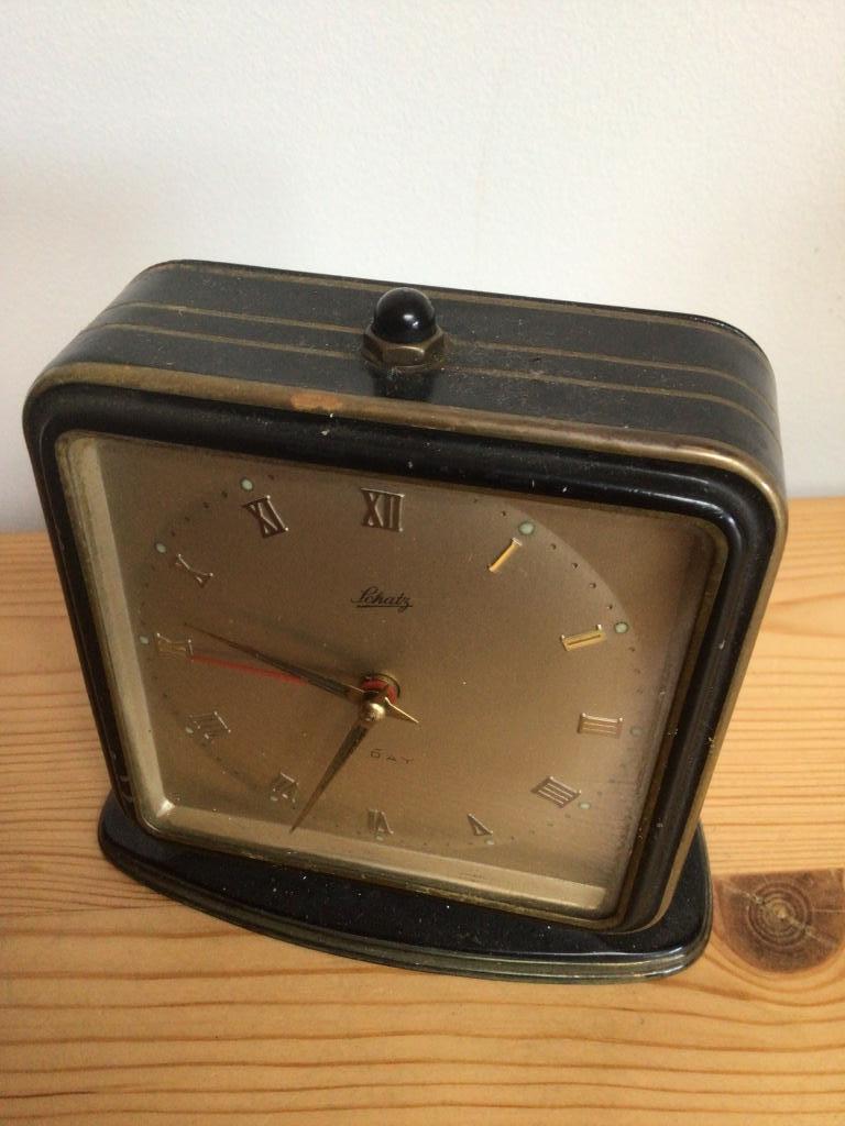 Ancien reveil art déco schatz 8 jours des années 50, Antiek en Kunst, Ophalen