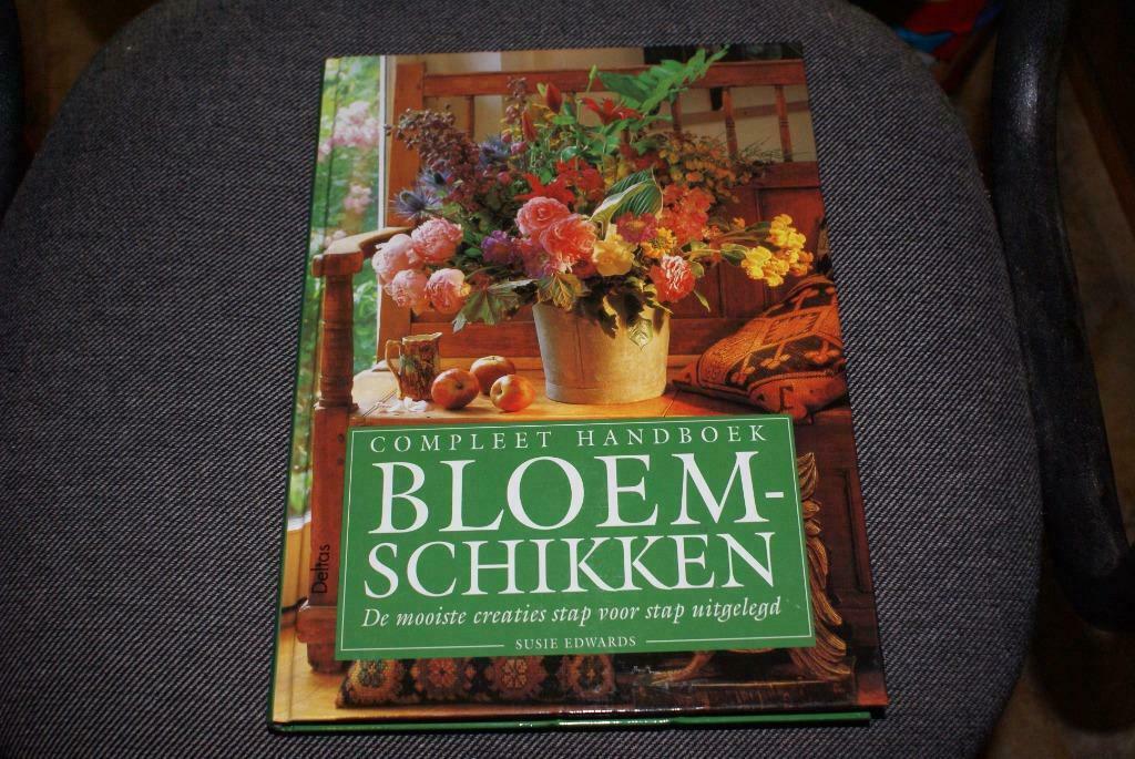 Bloemschikken, Boeken, Ophalen of Verzenden, Zo goed als nieuw, Overige onderwerpen, Susie Edwards