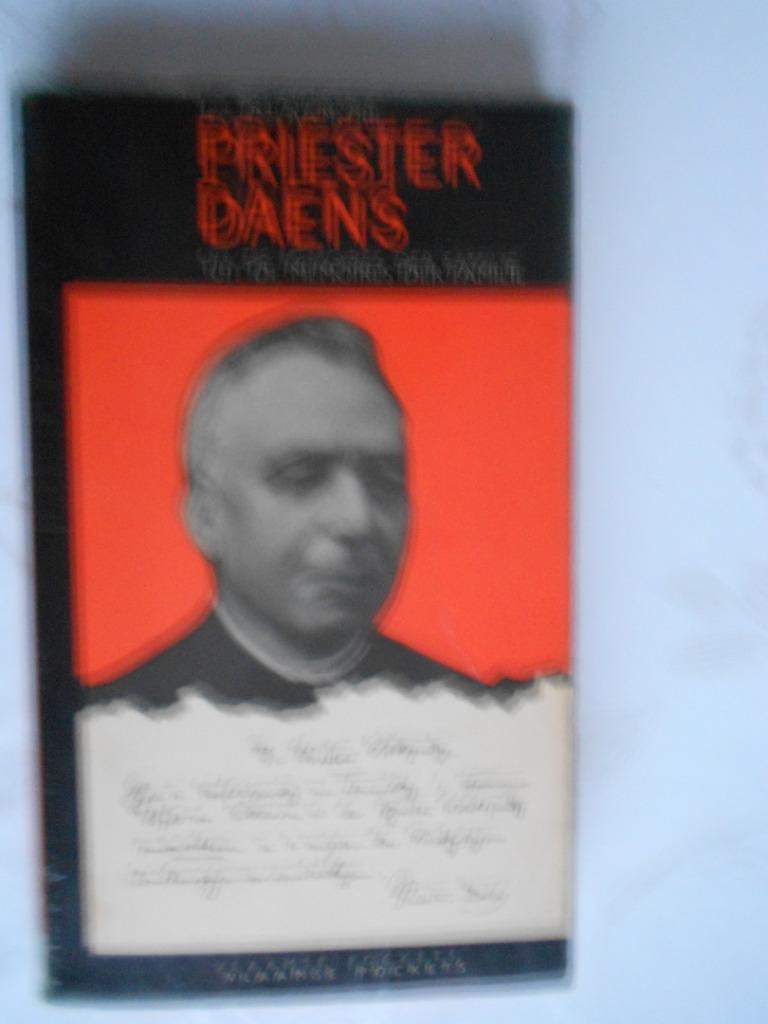 Luc Delafortrie - Priester Daens, Gelezen, Luc Delafortrie, Ophalen of Verzenden, Politiek
