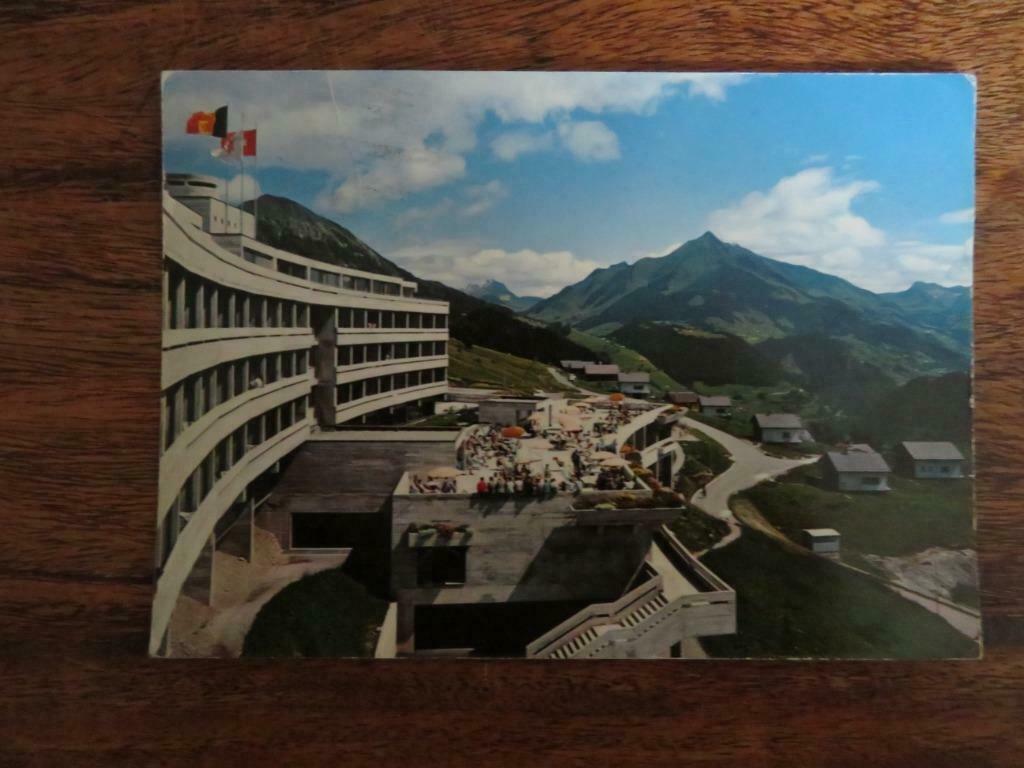 ansichtkaart Leysin Hotel Koningin Fabiola, Ophalen of Verzenden, Gelopen