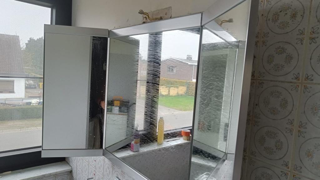 Vintage Spiegel badkamer plooibaar, Huis en Inrichting, Badkamer | Badkamermeubels, Ophalen, Gebruikt