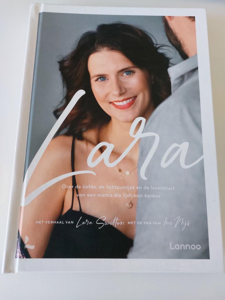 Lara, Lara Switten, Ophalen of Verzenden, Zo goed als nieuw
