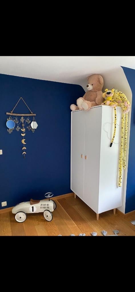 Kleerkast en dressoir., Ophalen, Gebruikt, Met deur(en)
