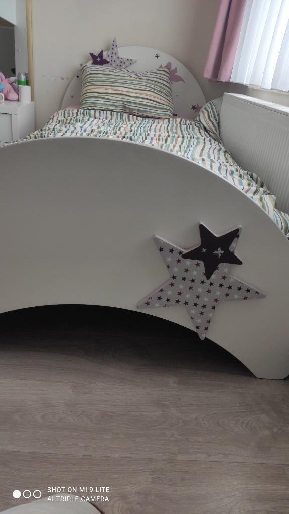 2 lits pour filles, Matelas, 85 à 100 cm, Enlèvement, 180 cm ou plus