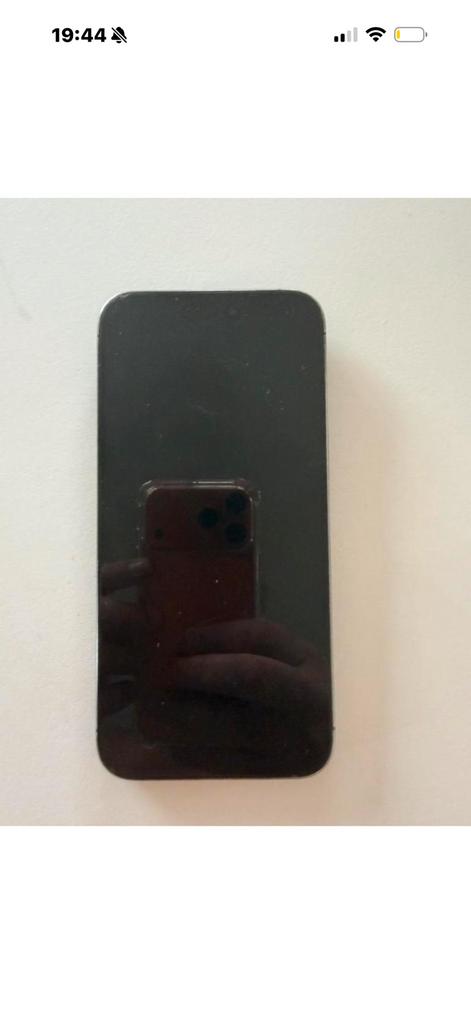 Iphone 15 pro mac 256 gb, Telecommunicatie, Mobiele telefoons | Apple iPhone, 256 GB, Gebruikt, 89 %, Zwart