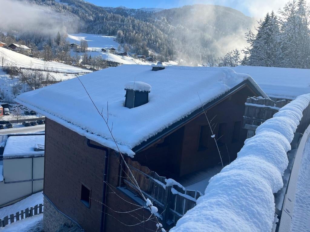 Wagrain , mooi 5 kamer chalet bij de piste in de Ski Amade, Village, Maison d'habitation, 5 pièces, Wagrain / Ski Amade