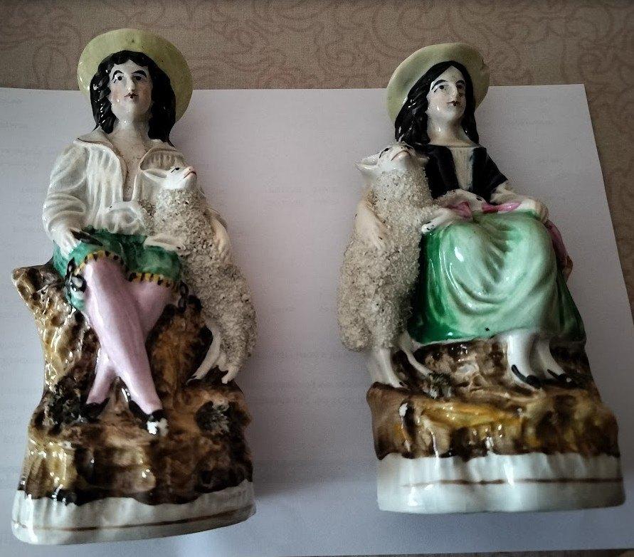 Decoratieve beeldjes - herder en herderin, Antiek en Kunst, Ophalen