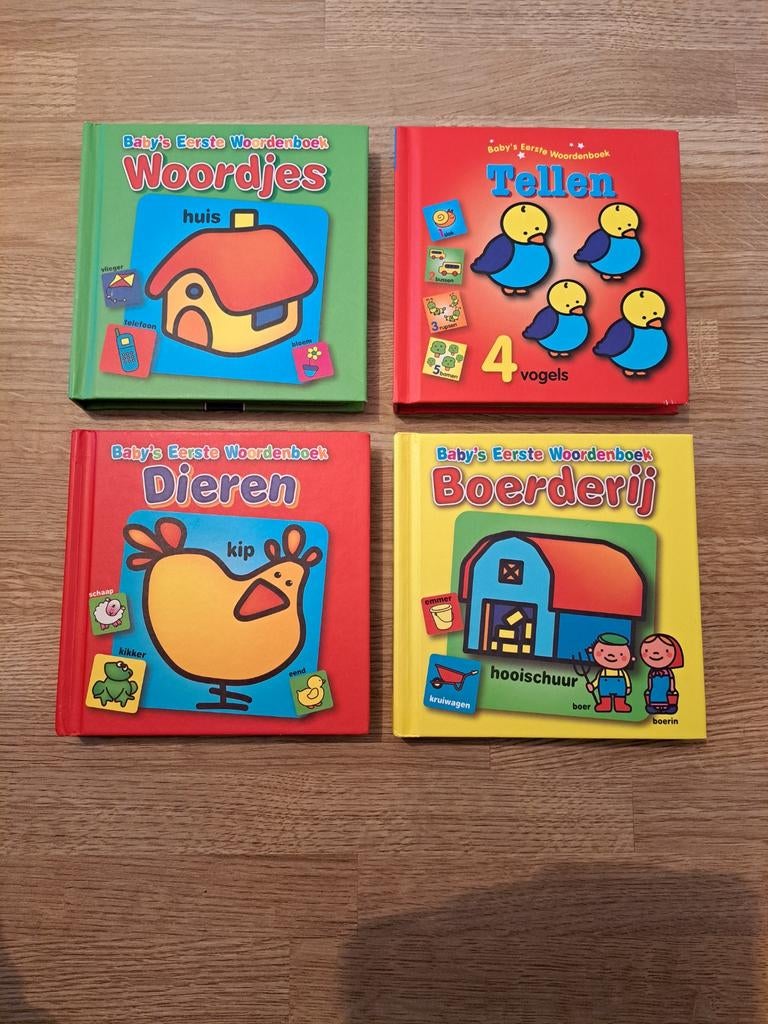 Set van 4 - Baby's eerste woordenboek, Enlèvement ou Envoi, Comme neuf