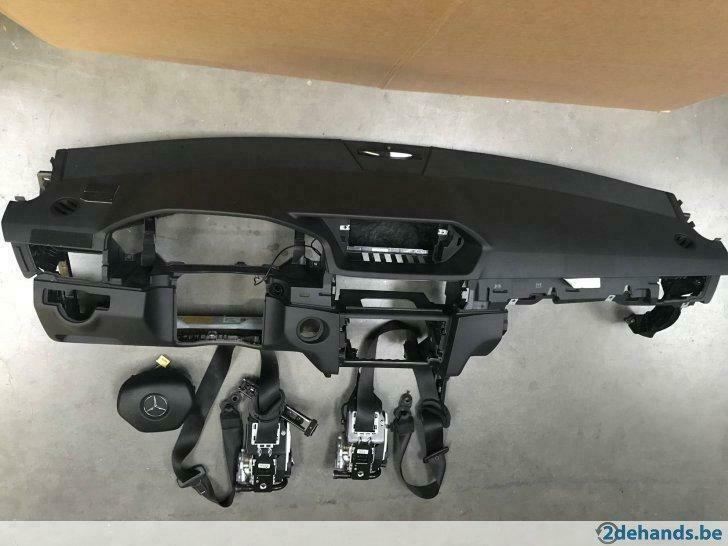 MERCEDES E-KLASSE W212 airbag dashboard gordelspanner knie, Ophalen of Verzenden, Gebruikt, Mercedes-Benz