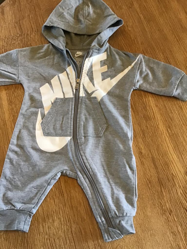 Baby, Kinderen en Baby's, Ophalen, NIKE, Jongetje of Meisje, Zo goed als nieuw