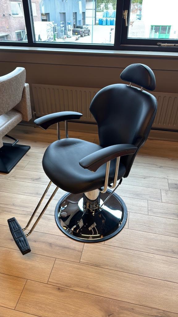 Epileerstoel knipstoel nieuw zwart kappersstoel kapsalon, Ophalen of Verzenden, Nieuw