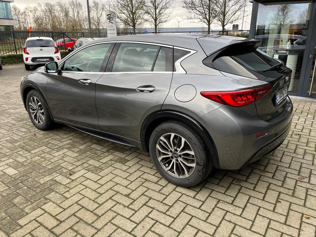 Infiniti Q30 1.6 i NAVIGATIE AIRCO CAMERA EUR6 LEZ ONBEPERKT, 122 kW, Argent ou Gris, Achat, Entreprise