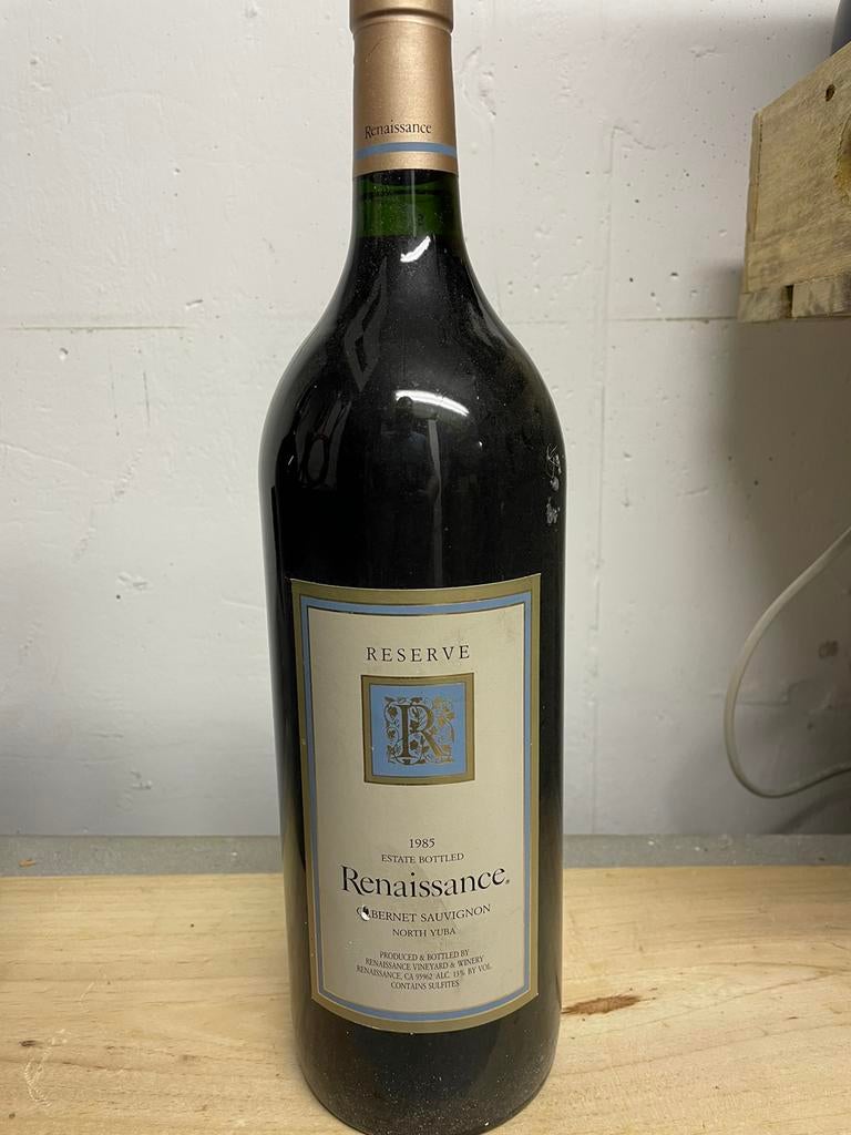 Renaissance 1985 magnum (États-Unis), Pleine, Comme neuf, Enlèvement, Vin rouge