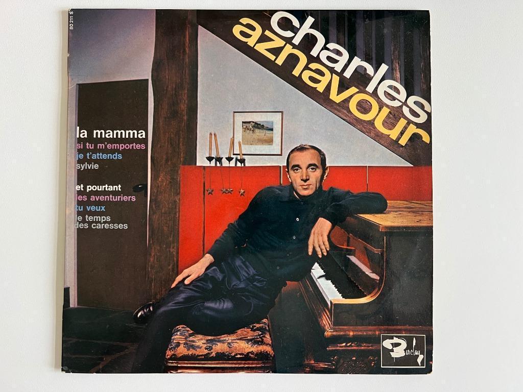 Vinyle petit 33 tours Charles Aznavour La mamma, Enlèvement ou Envoi, Utilisé